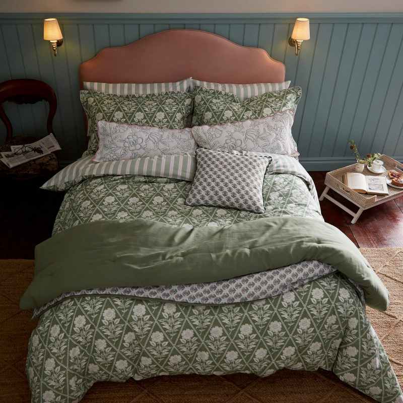 Juliette Rice Stitch Cushion by Joules in Creme White