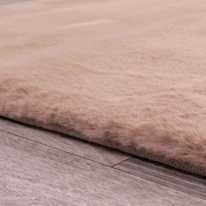 Luxe Faux Fur Modern Plain Rug in Beige