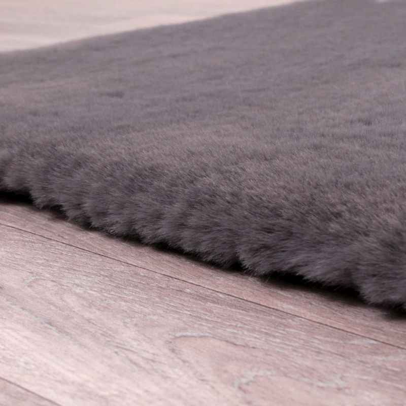 Luxe Faux Fur Modern Plain Rug in Charcoal Grey