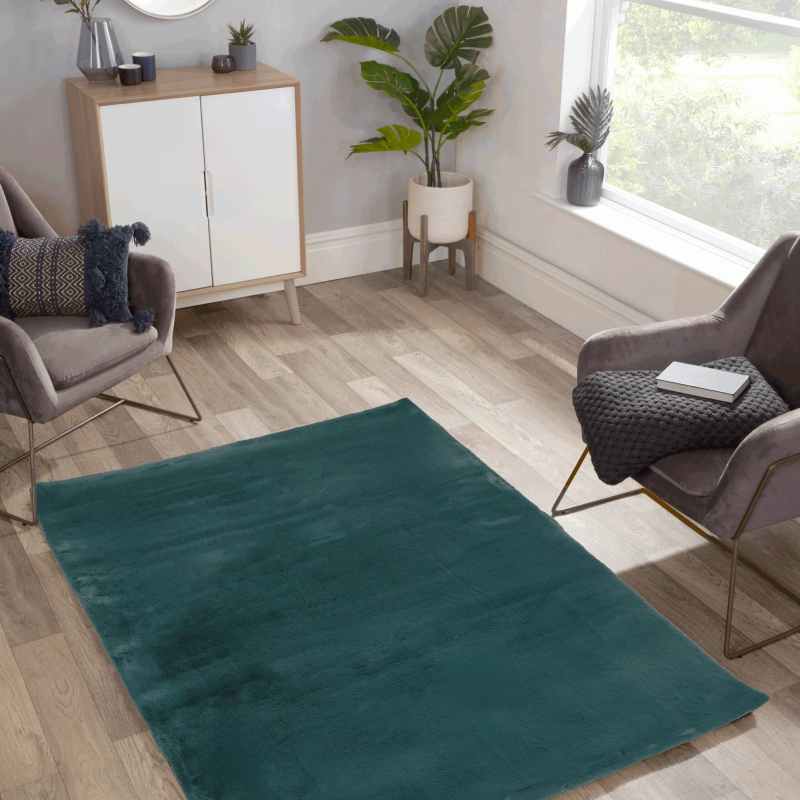 Luxe Faux Fur Modern Plain Rug in Forest Green
