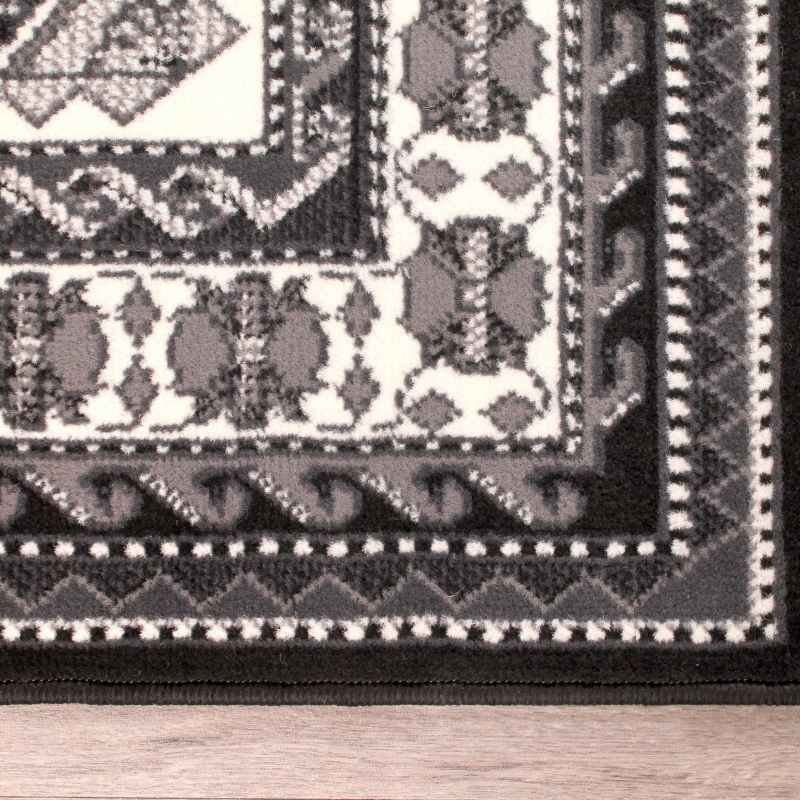 Malak Rugs in Black by Rugstyle