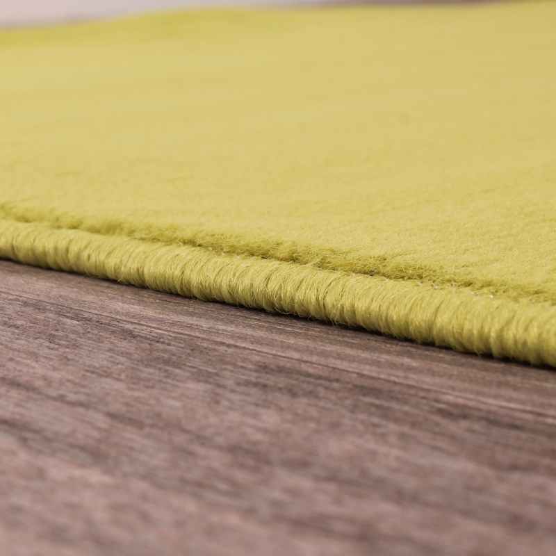 Moda Plain Rugs in Green by Rugstyle