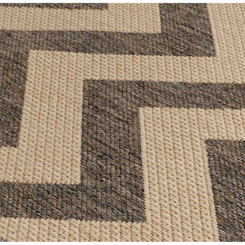 Moda Chevron Rugs in Grey Brown