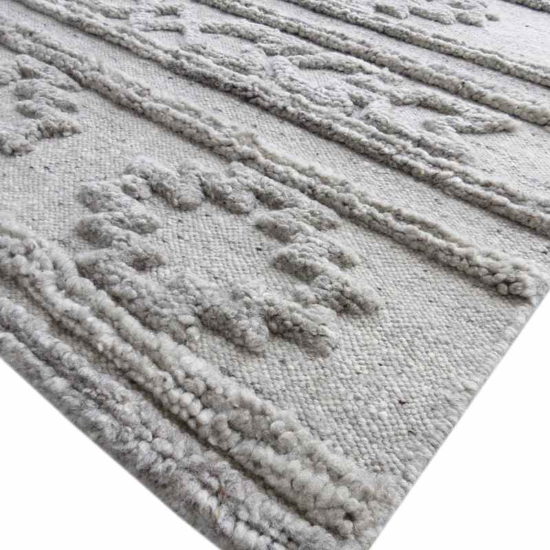 Perga Navajo Textured Boho Wool Rug in Smoke Grey
