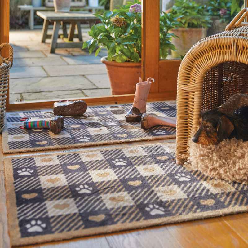 Hug Rug Pet Check 1 Washable Doormat in Beige