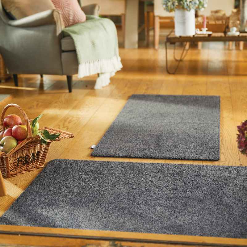 Plain Fleck Washable Hug Rug Doormat in Charcoal