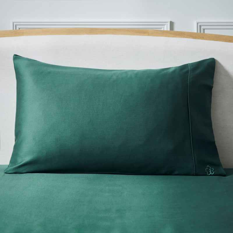 Plain Dye Cotton Bedding Duvet Cover and Pillowcase by Ted Baker in Forest Green