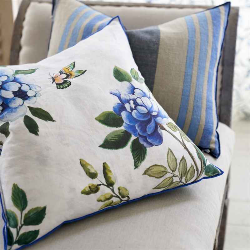 Porcelaine de Chine Floral Cushion By Designers Guild in Cobalt Blue