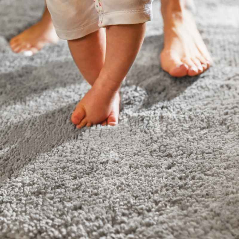 Luxe Tapi Premium Washable Runner Rug in Silver Grey