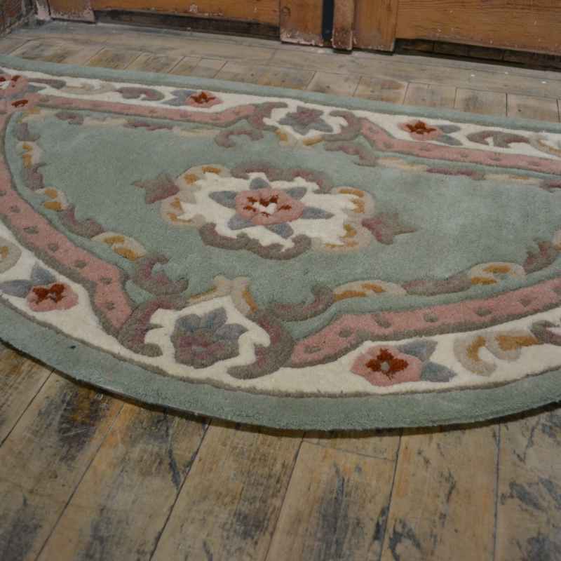 Shensi Traditional Half Moon Rugs in Green