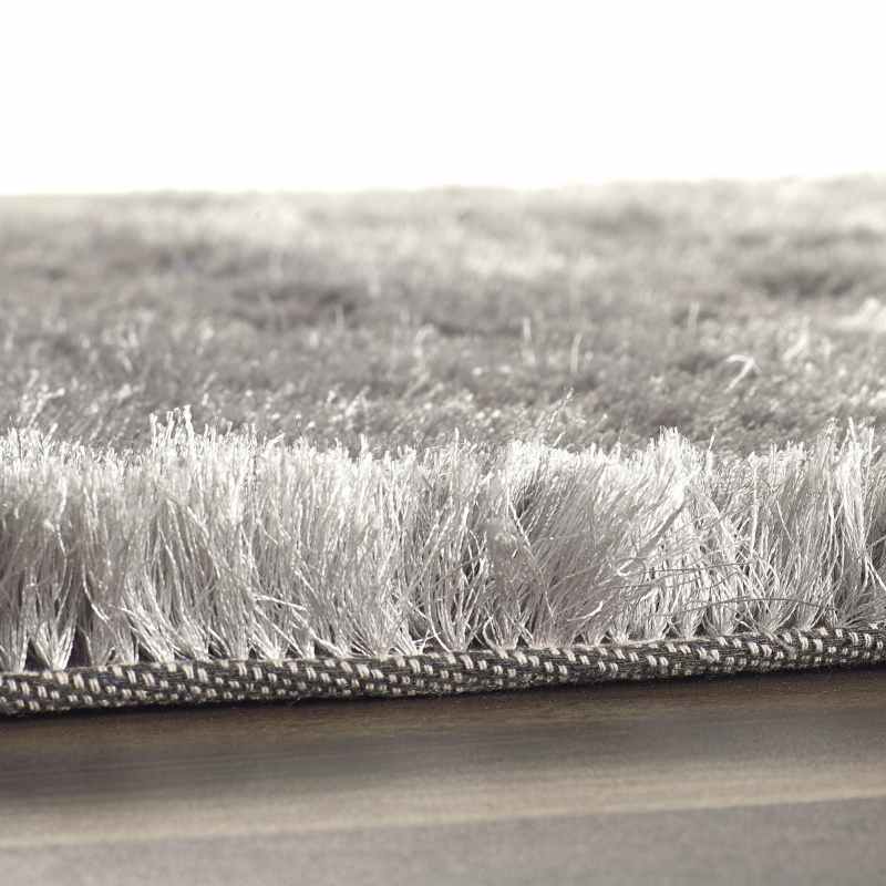 Shimmer Shaggy Lustrous Rugs in Silver