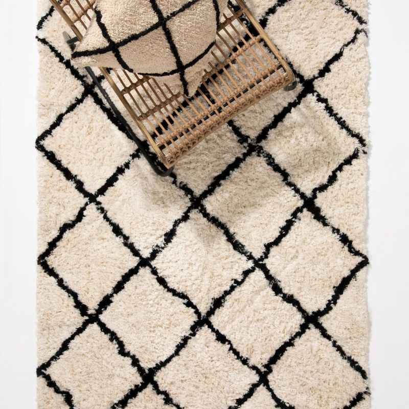 Tahira Berber Diamond Shaggy Rug in Cream White