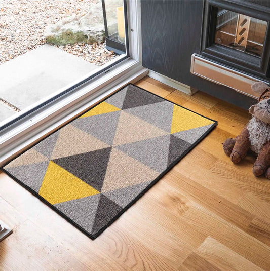 Washable Gel-Back Havana Triangle Dark Gold Rug