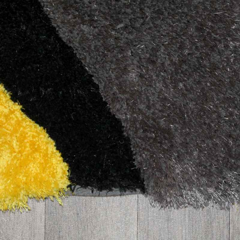 Stepping Stones Rugs in Gold