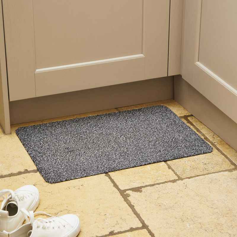 Washable Cotton-Rich Doormat in Grey