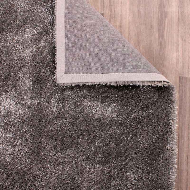Whisper Shaggy Rugs in Silver by Rugstyle