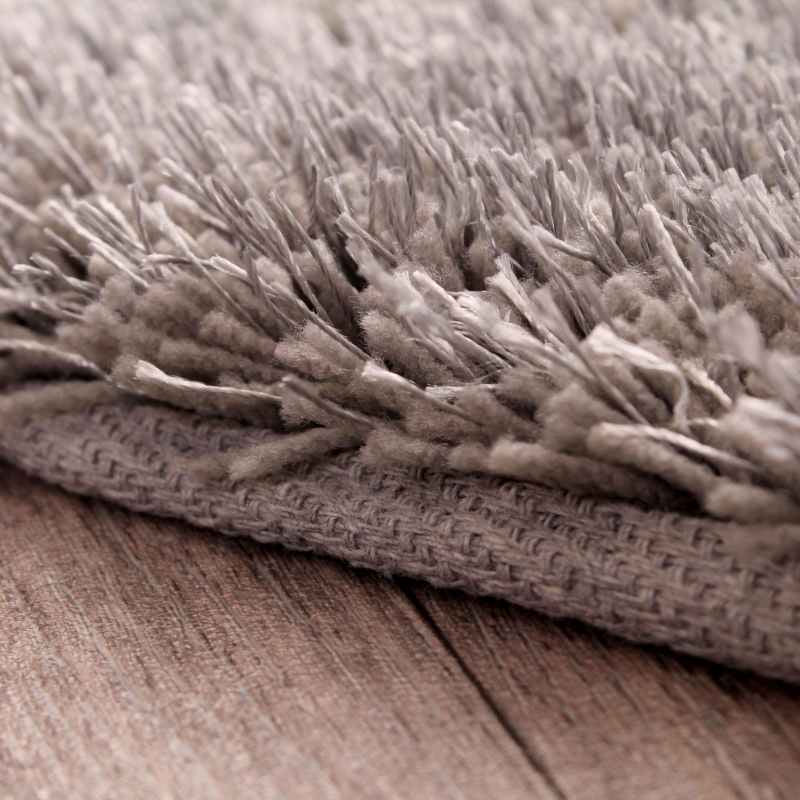 Whisper Shaggy Rugs in Silver by Rugstyle