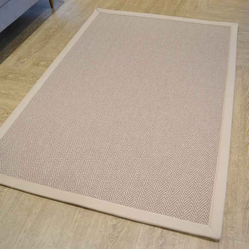 Chevron Easycare Plain Border Rug in Cotswold Beige