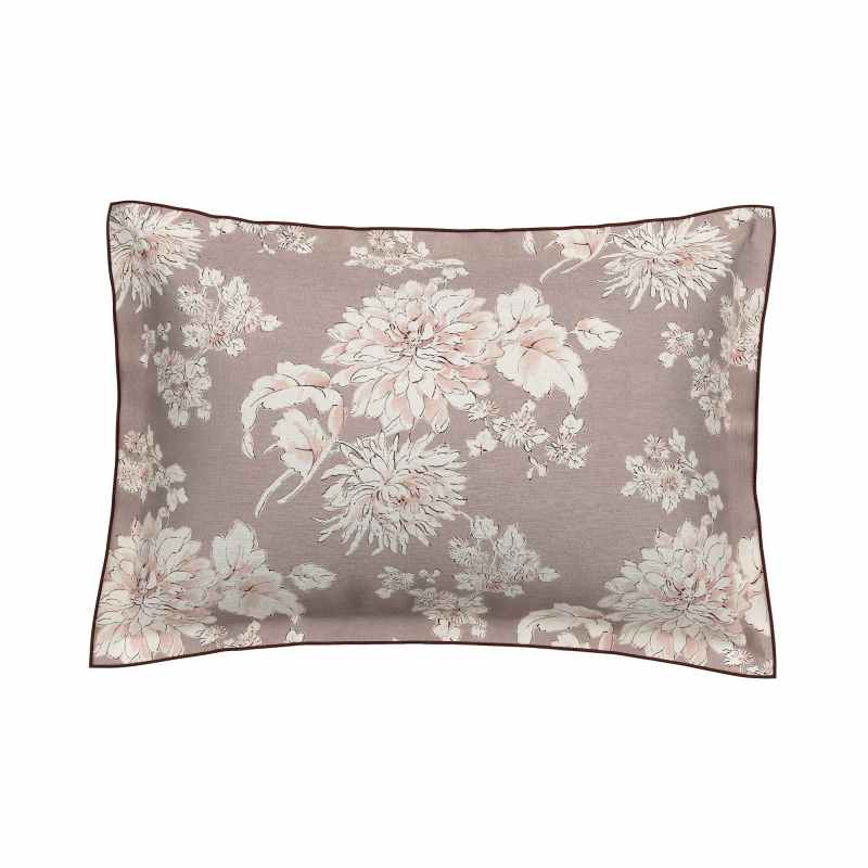 Kassi Floral Bedding by Bedeck of Belfast in Dusky Pink