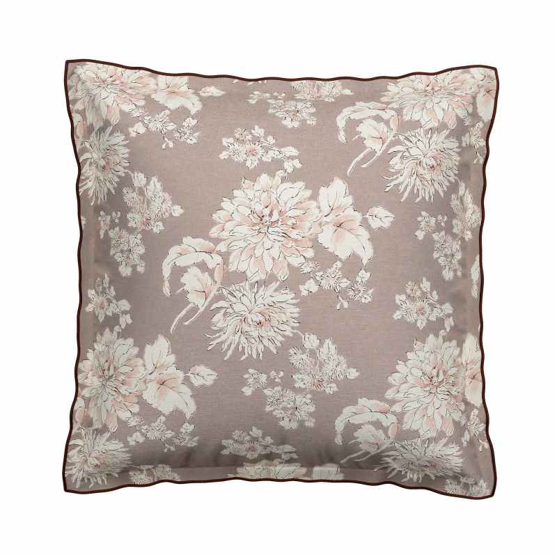 Kassi Floral Bedding by Bedeck of Belfast in Dusky Pink