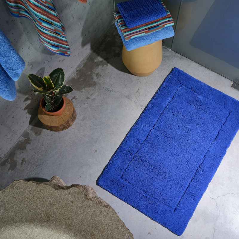 Luxury Must Bath Mat 304 by Abyss & Habidecor in Ocean Blue