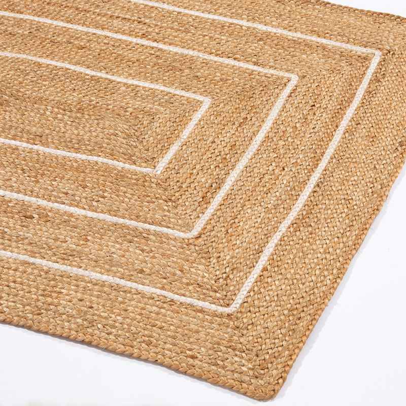 Natural Border Prestbury Hand Braided Jute Rug in Natural