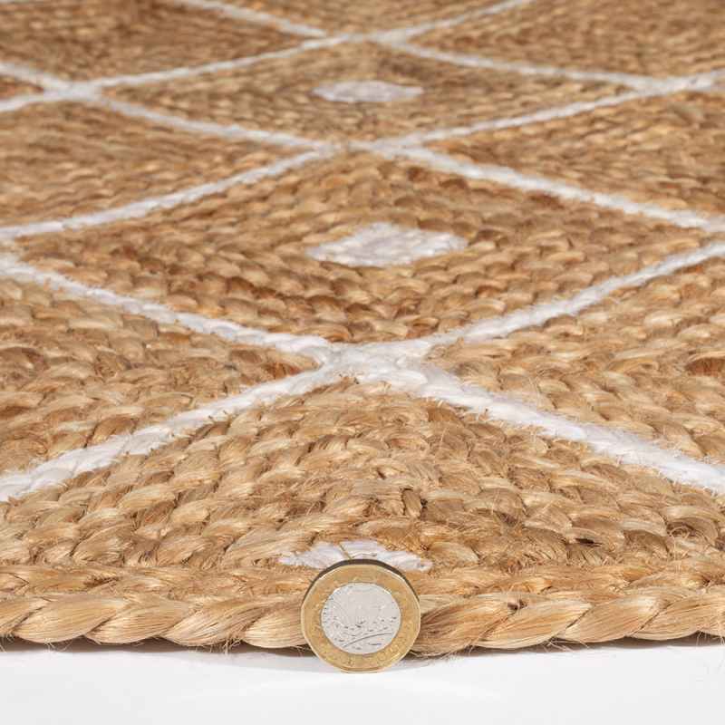 Natural Diamond Prestbury Hand Braided Jute Rug in Natural