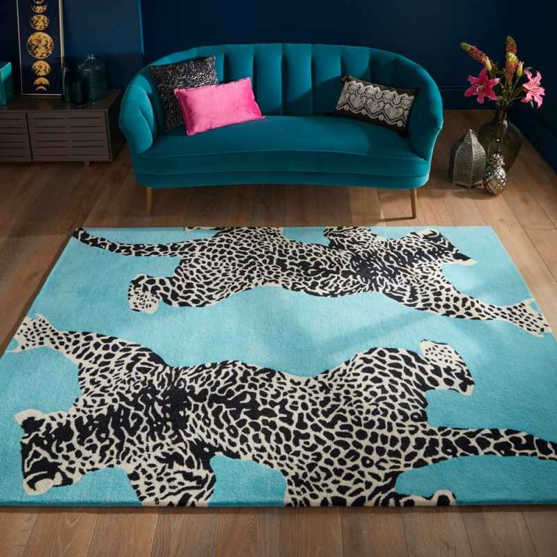 Climbing Jaguar