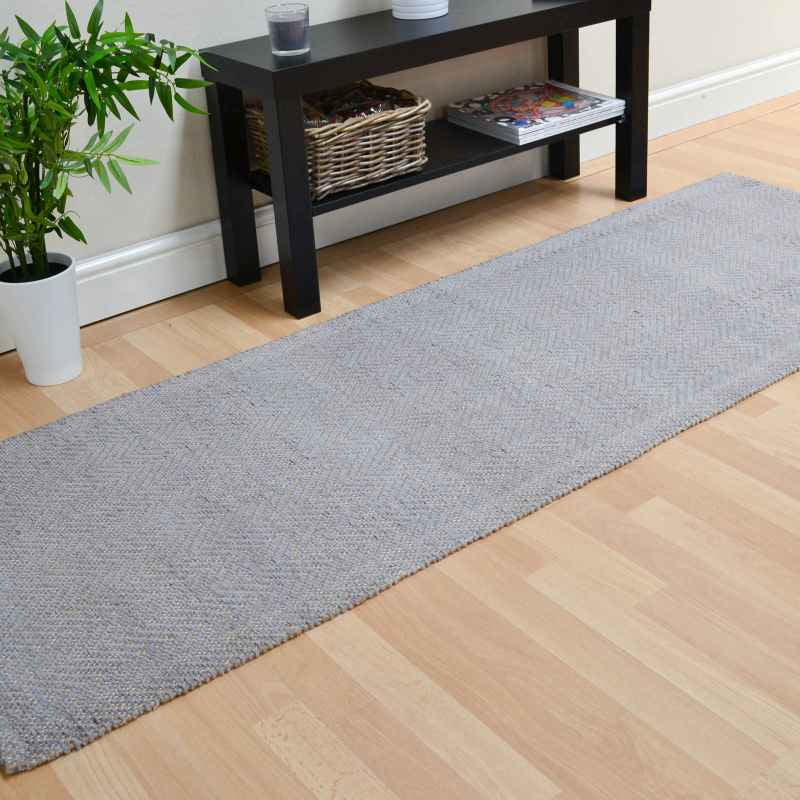 Ives Runners
