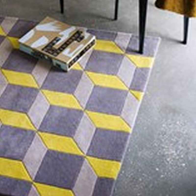 NULL – The Rug Seller