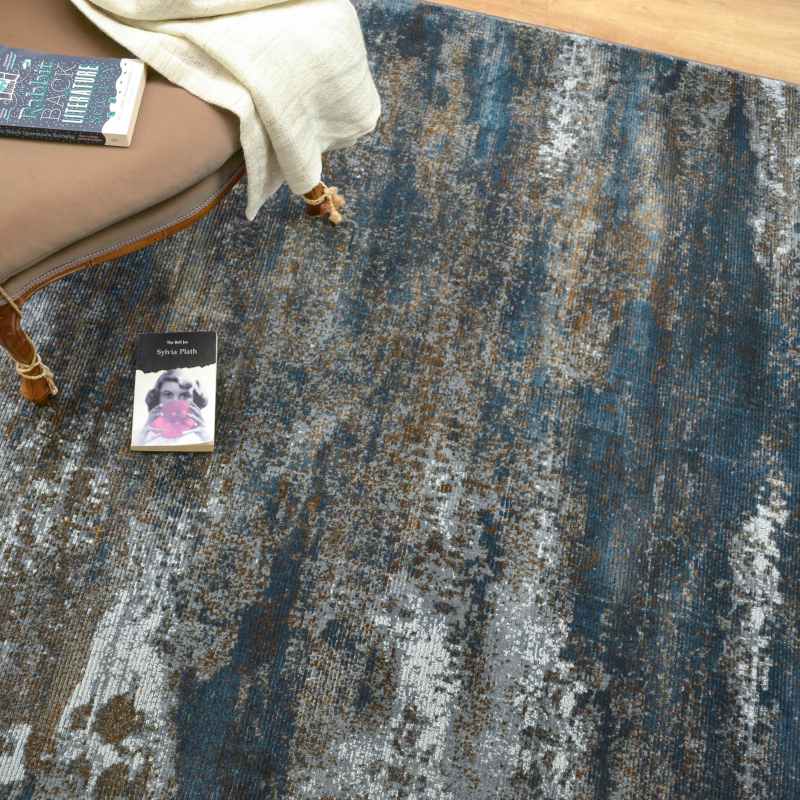 Strata Rugs