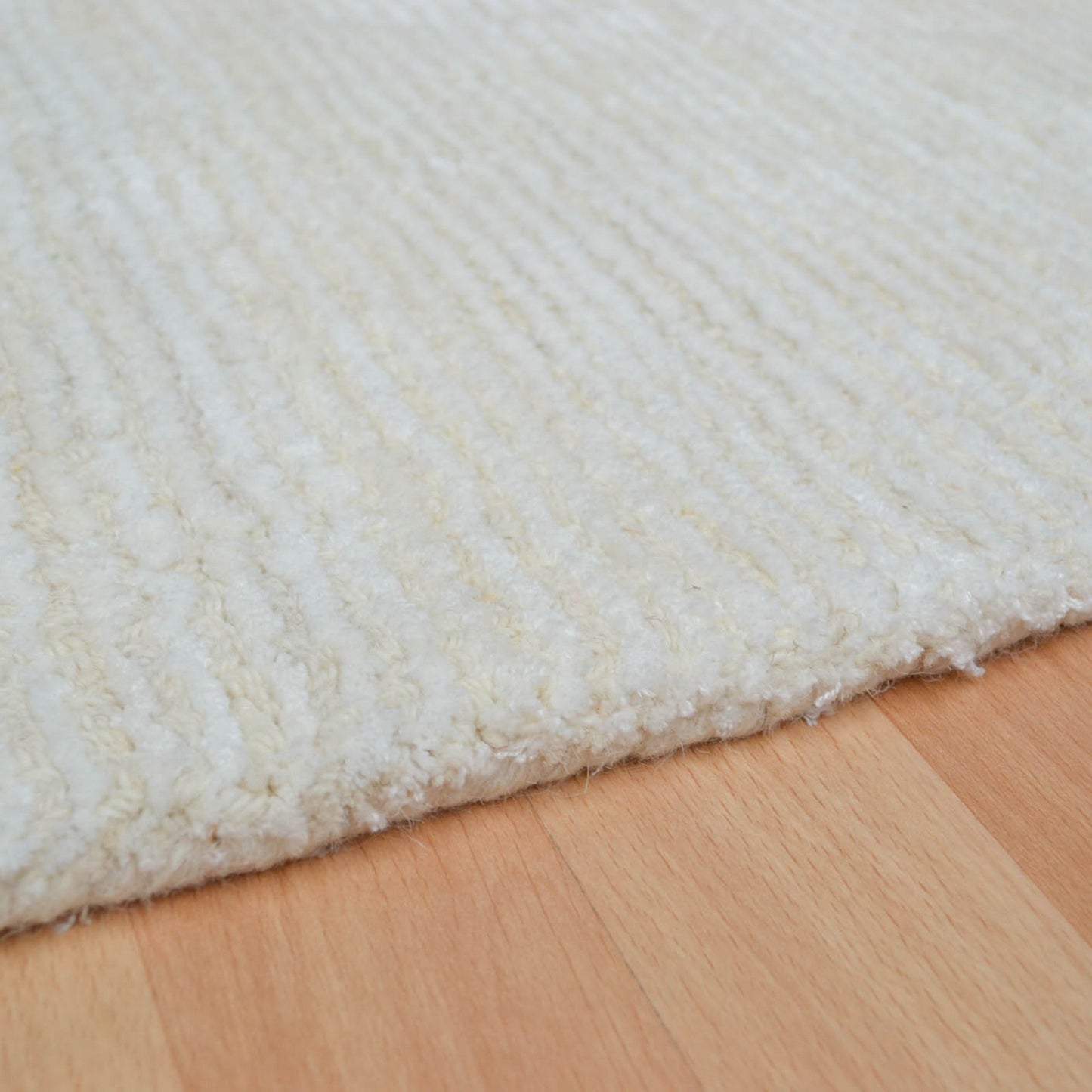 Grosvenor Rugs in Ivory
