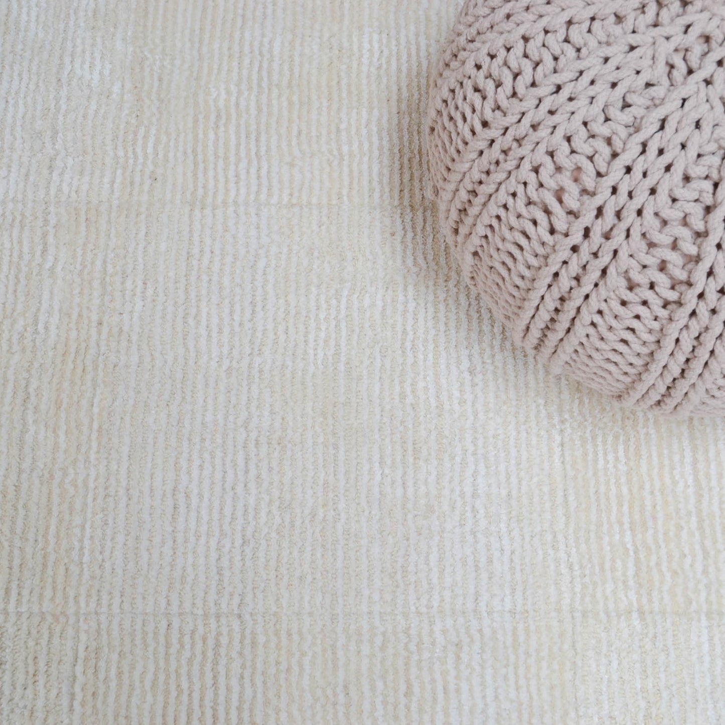 Grosvenor Rugs in Ivory