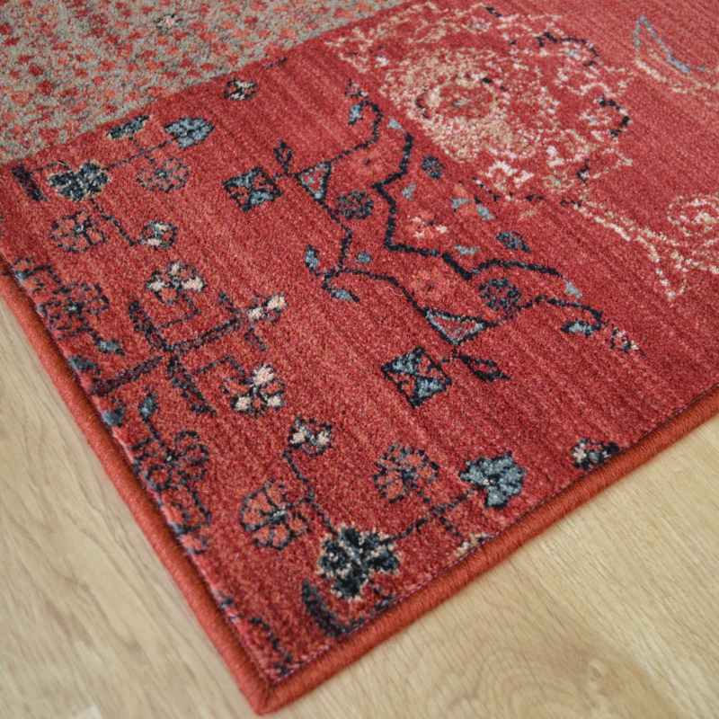 Royal Kashqai Traditional Wool Rugs 4327 300 in Red