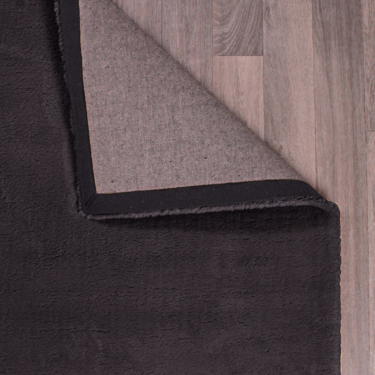 Lulu Shaggy Rugs in Charcoal