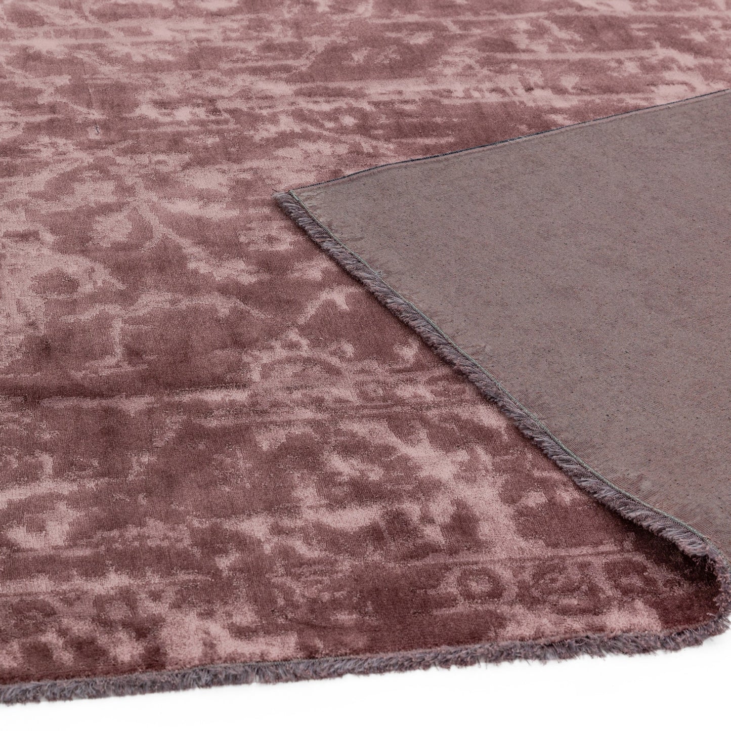 Zehraya Abstract Persian Distressed Rugs in ZE08 Cranberry Red