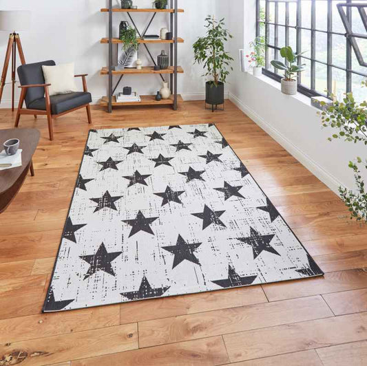 Santa Monica 48648 Indoor Outdoor Star Rug in White Black