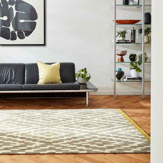 Uteki Diamond Wool Rugs 023604 by Scion in Slate Grey