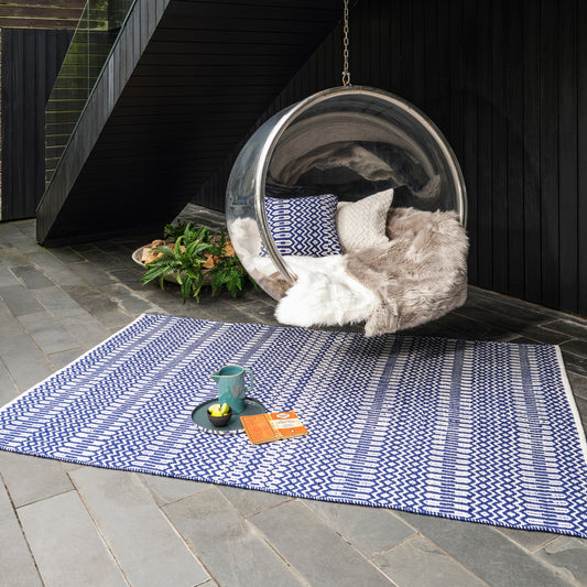 Halsey Geometric Indoor Outdoor Rugs in Blue
