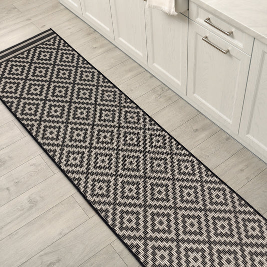 Patio PAT12 Diamond Indoor Outdoor Runner Rugs in Black White