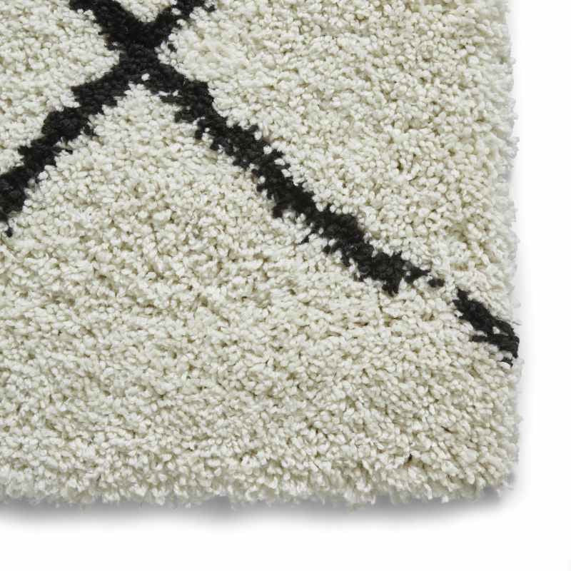 Scandi Berber G257 Shaggy Boho Rugs in White Black