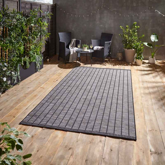 Santa Monica A041 Indoor Outdoor Stripe Rug in Black
