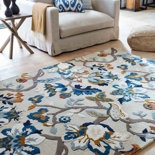 Amanpuri 145101 Leaf Wool Rugs By Sanderson in Stone Grey