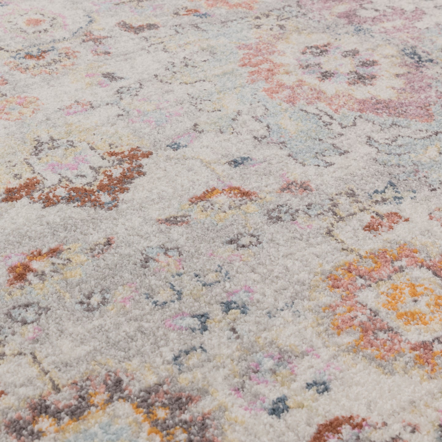 Flores Mina FR02 Traditional Persian Floral Rugs in Multi