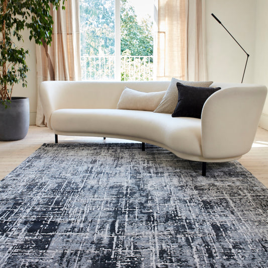 Kuza Abstract Modern Distressed Rug in Black