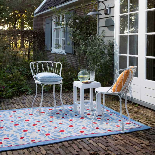 Thorncliff Daisy 480308 Indoor Outdoor Rug by Laura Ashley in Sky Blue