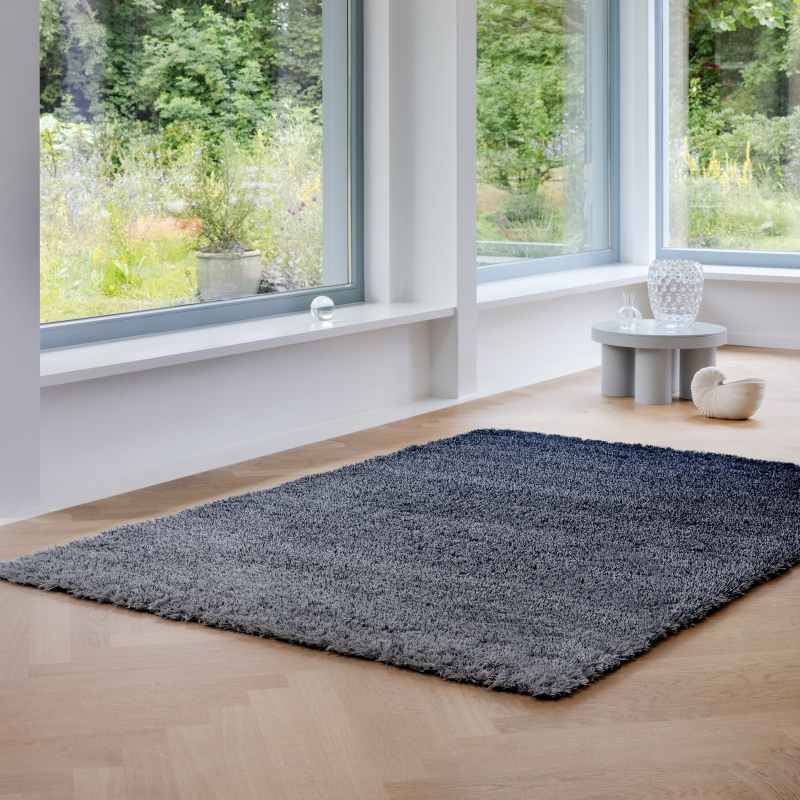 Shade High Rugs 011904 by Brink and Campman in Silver Polar Night
