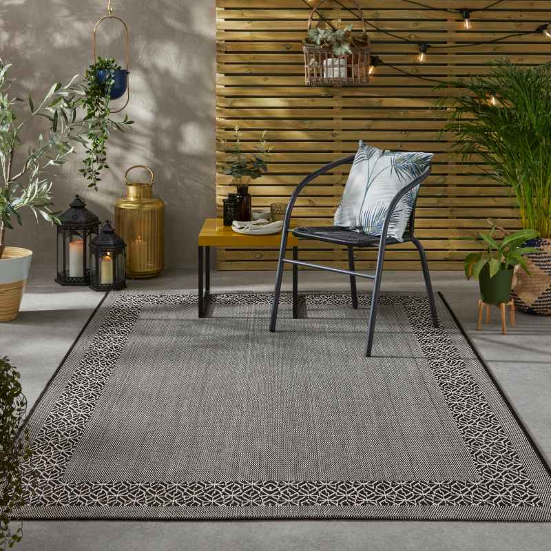 Concept Looms Terrazzo TRZ01 Indoor Outdoor Rugs in Black – The Rug Seller