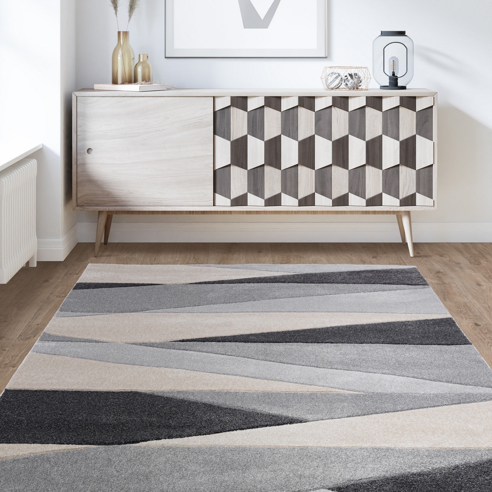 Sketch Segment Geometric Carved Rugs in SK24 Grey – The Rug Seller