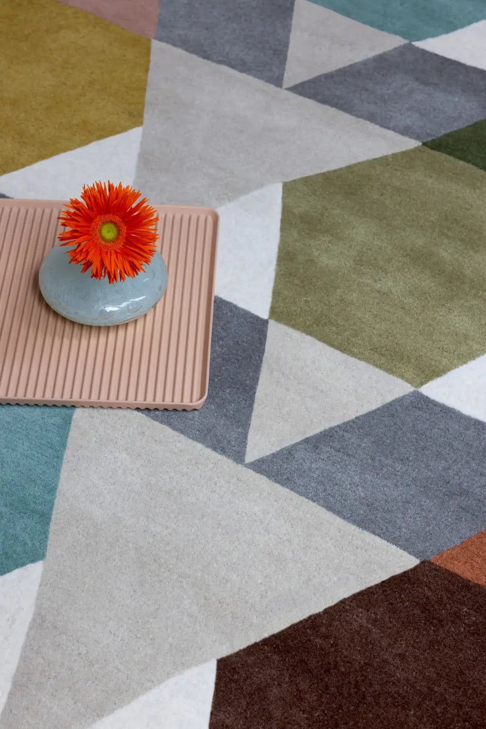 Estella Vases 089502 Rug